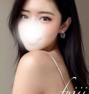 B-QINS (ビークインズ) 藤井菜々香