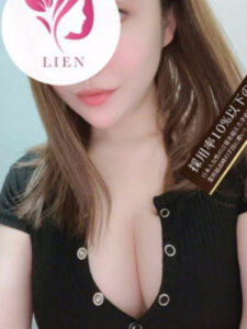 LIEN (リアン) 白桃さえこ