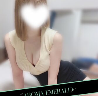 Aroma Emerald (アロマエメラルド) 咲月ひまり