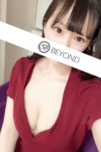 BEYOND (ビヨンド) るな