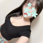 aroma vicca (アロマヴィッカ) 渡辺波瑠