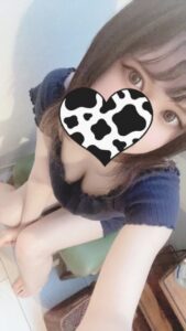 tan (タン) ハチノスみか