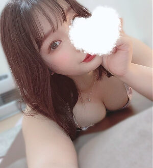 Belle 藤沢 (ベル) れな