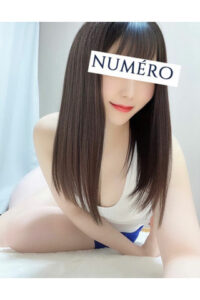 numéro (ヌメロ) 佐野りおん