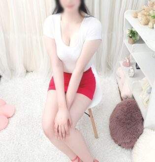MOMOSPA 池袋 (モモスパ) 小山うい
