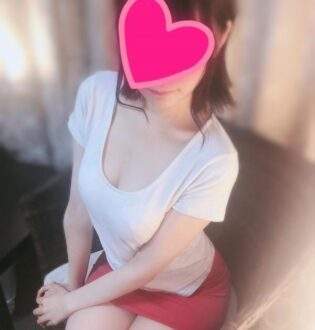 Aroma Popeye Akabane (アロマポパイ赤羽) 鈴原りりな
