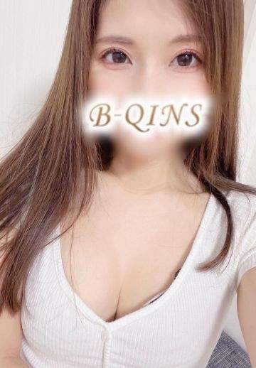 B-QINS (ビークインズ) ゆい