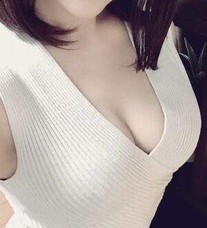 美吟 伊藤