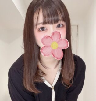 CAMELLIA LUXURY SALON 池袋 (カメリア) りんか