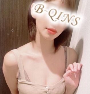 B-QINS (ビークインズ) 莉乃