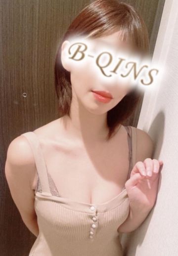 B-QINS (ビークインズ) 莉乃