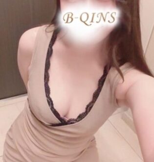 B-QINS (ビークインズ) まほ