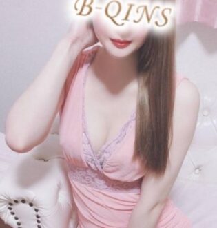 B-QINS (ビークインズ) さな