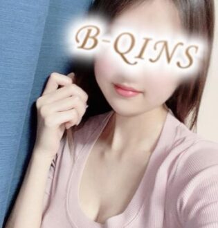 B-QINS (ビークインズ) ゆな