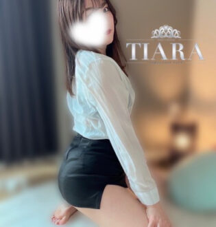 TIARA (ティアラ) らみ