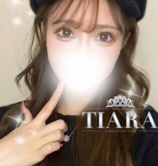 TIARA (ティアラ) れな