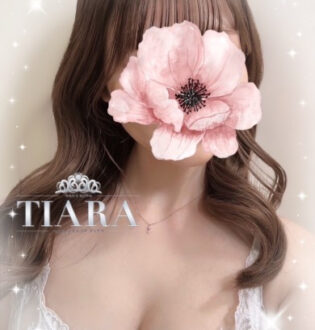 TIARA (ティアラ) なみ