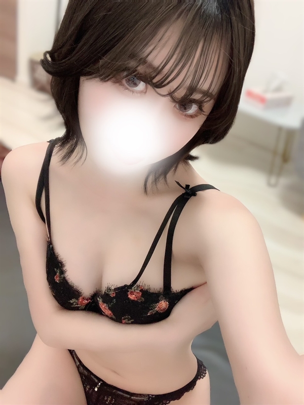 秋葉原The Salon (ザサロン) しずく