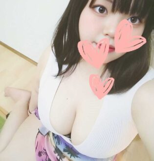 今日子の姉妹秋津 三上ひな