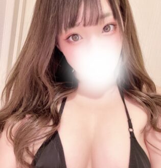 The Salon (ザサロン) れな