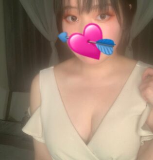 Luxury Romance GROUP (ラグジュアリーロマンスグループ) 井上すみれ