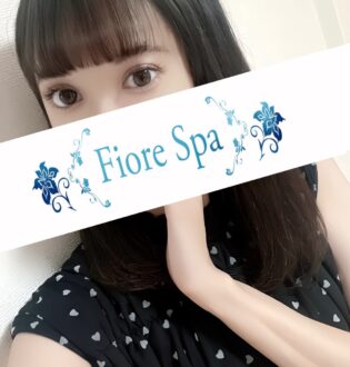 FioreSpa 池袋 (フィオーレスパ) 新井かれん