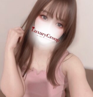 Luxury Group (ラグジュアリーグループ) まや