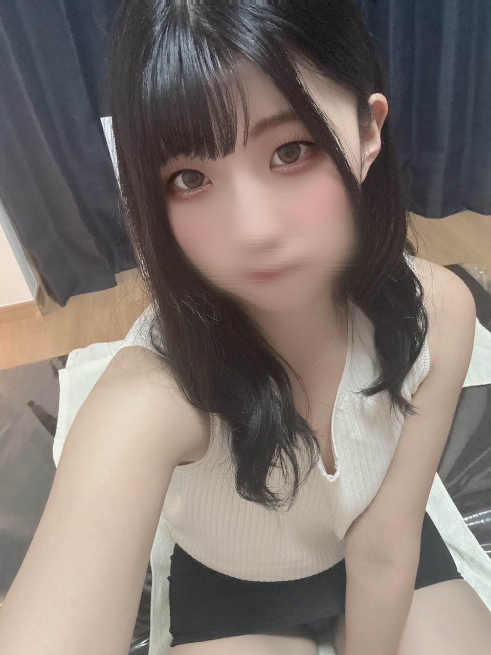 Diana (ディアナ) 向坂みりな