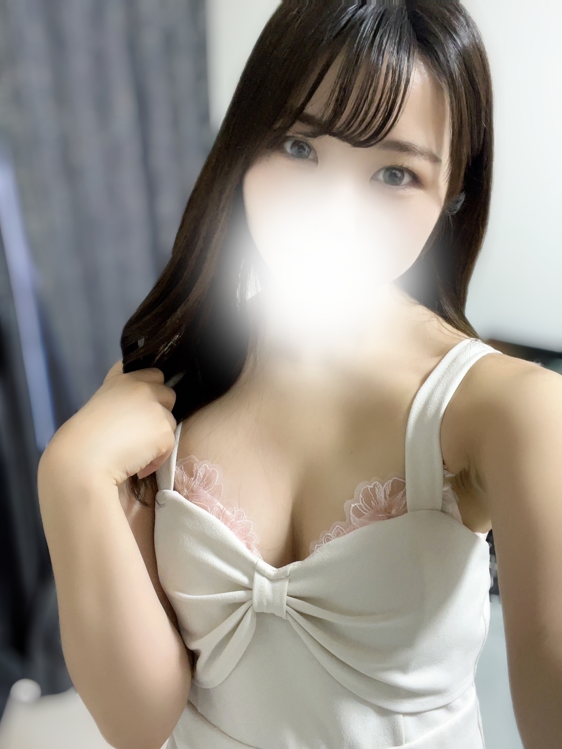 Aroma Woo (アロマウー) ももな