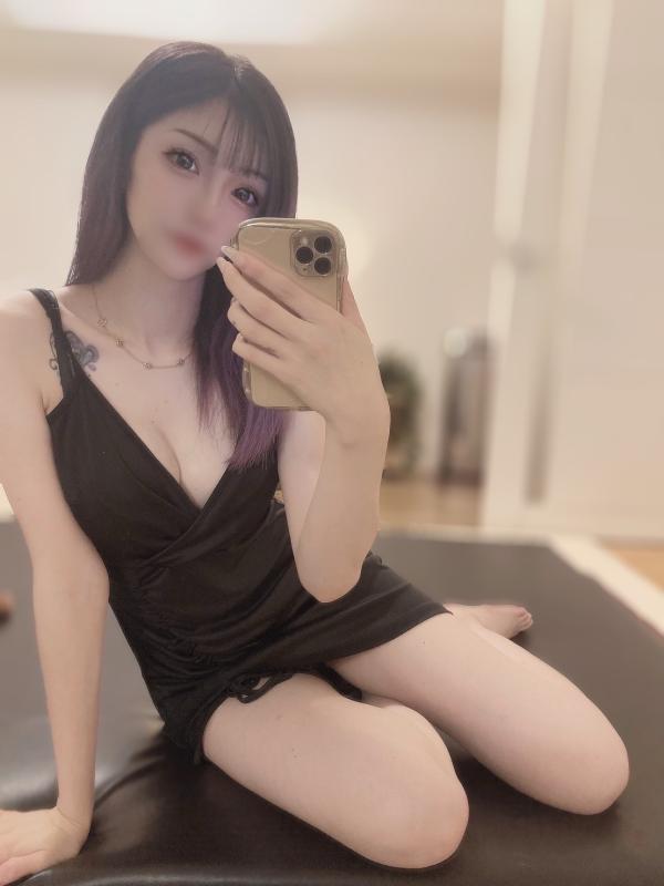 Marin (マリン) ももか