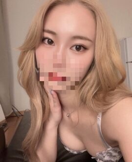Salon Emerald (サロンエメラルド) 朝倉こなた