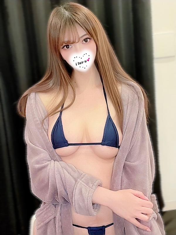 deeplus (ディープラス) 優木いちか