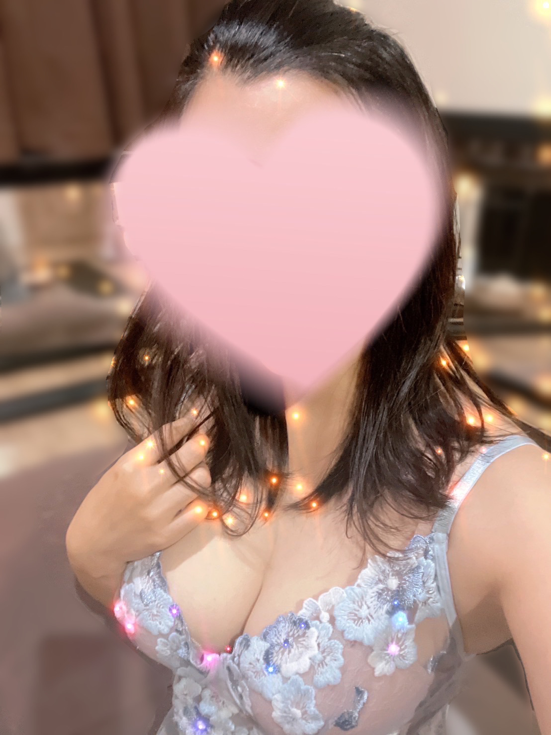 淑女の手 和光店 豊崎せりあ