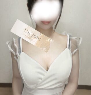 Unjour (アンジュール) 青山こころ