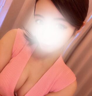Chloe (クロエ) 清水ゆうり