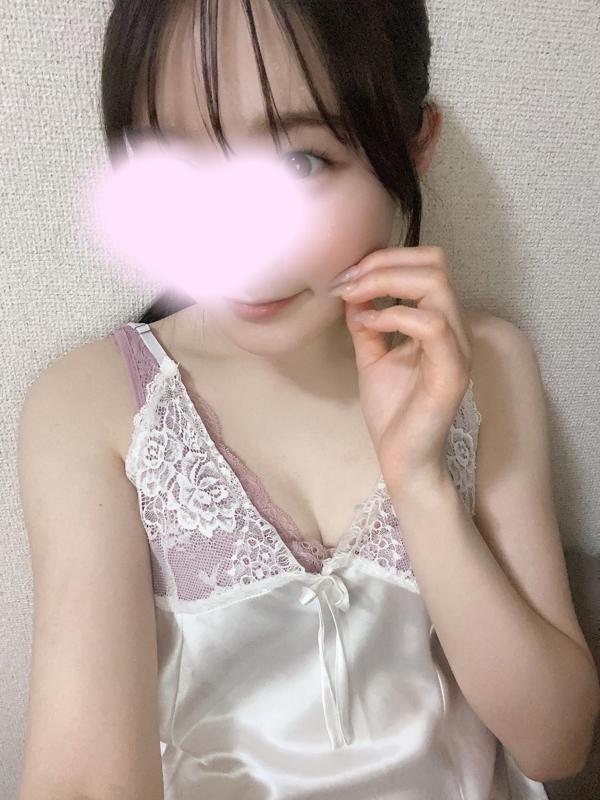 Shellie May (シェリーメイ) かれん