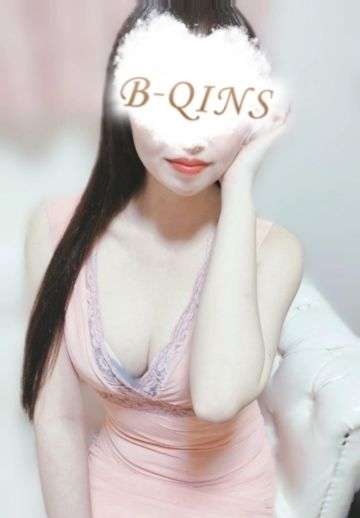 B-QINS (ビークインズ) ういか