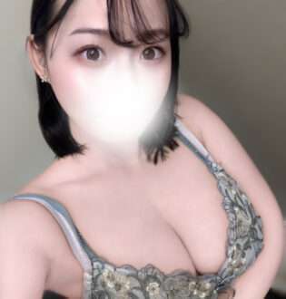 神の手 なぎさ
