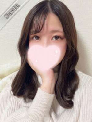 Red Ribbon 越谷 (レッドリボン) えま