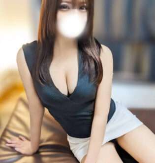 エステティシャンの彼女 しおん