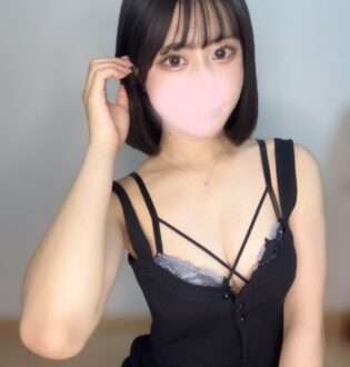 Unknown (アンノウン) 柚木ひなの