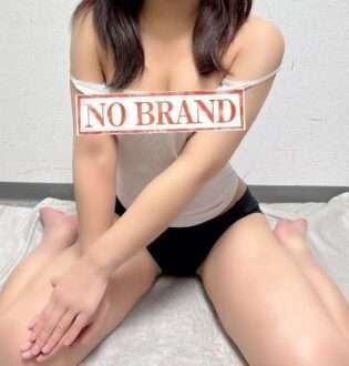 NO BRAND 銀座 (ノーブランド) 小坂