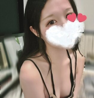 秘密の扉 小泉りり
