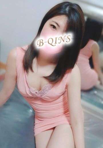 B-QINS (ビークインズ) あむ