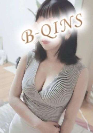 B-QINS (ビークインズ) ここ