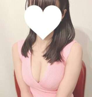 Aroma Resort (アロマリゾート) 春山わかな