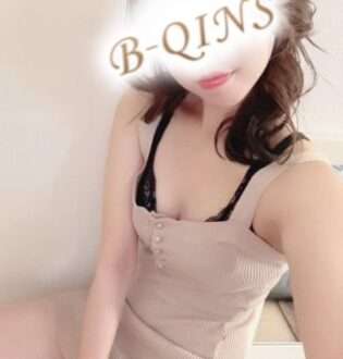 B-QINS (ビークインズ) まりあ