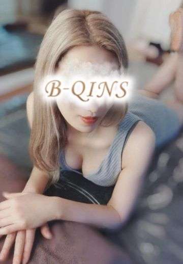 B-QINS (ビークインズ) りお