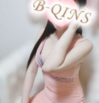 B-QINS (ビークインズ) ういか