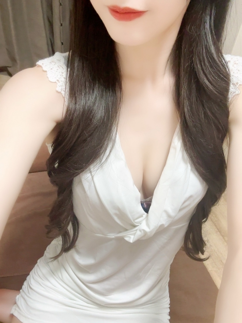 QUEEN (クイーン) みすず